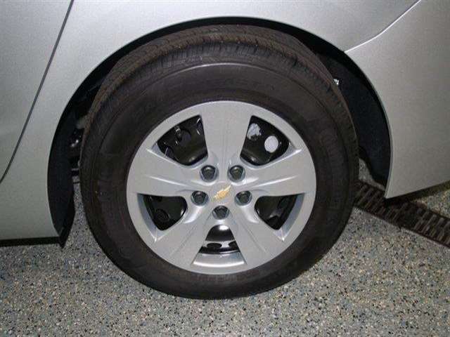 2017 Chevrolet Cruze LS Auto 4dr Sedan W/1sb